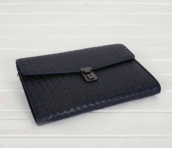 Bottega Veneta intrecciato clutch BV90571 blue